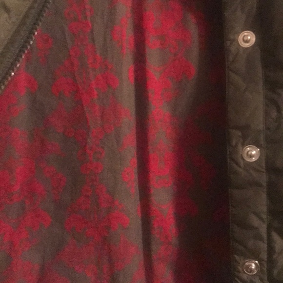 Puffer vest - Picture 2 of 8